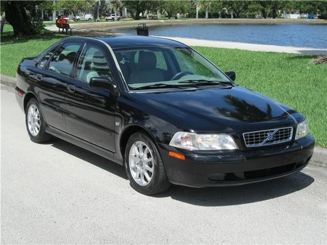 2004 Volvo S40 1st Gen - Image 2 of 12