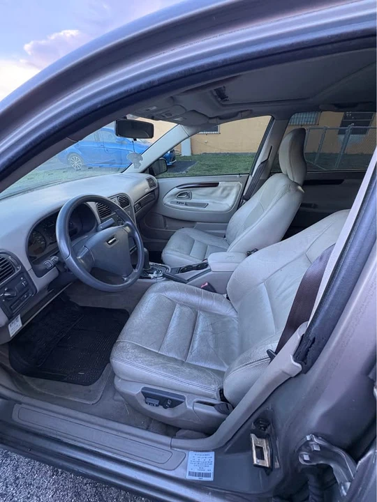 2004 Volvo S40 1st Gen - Image 7 of 10