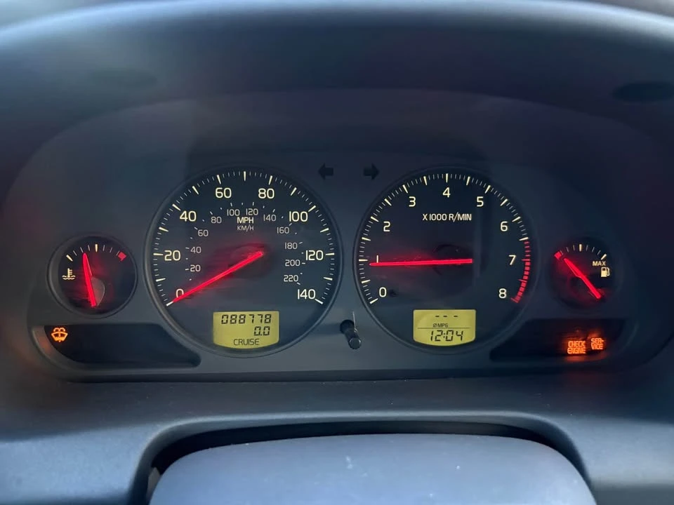 2004 Volvo S40 1st Gen - Image 9 of 10