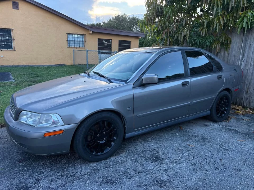 2004 Volvo S40 1st Gen - Image 2 of 10