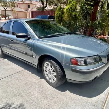 2004 Volvo S60 2.4 Sedan 4D