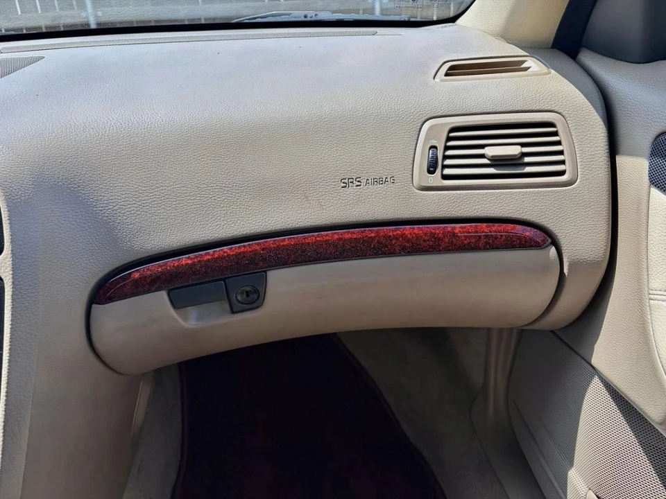 2004 Volvo S60 1st Gen - Image 15 of 24