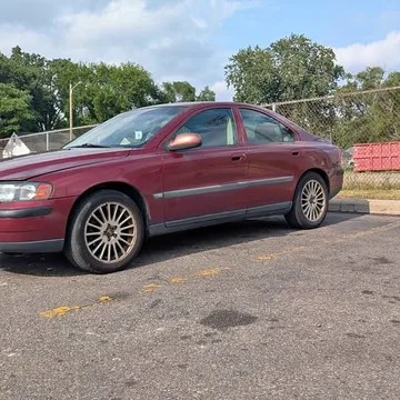 2004 Volvo S60 2.5T Sedan