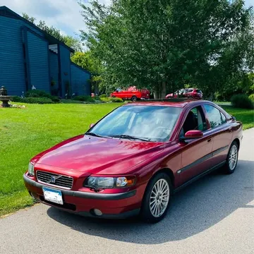 2004 Volvo S60 2.5T Sedan