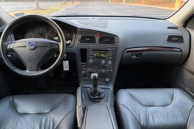 2004 Volvo S60 1st Gen - Image 5 of 7