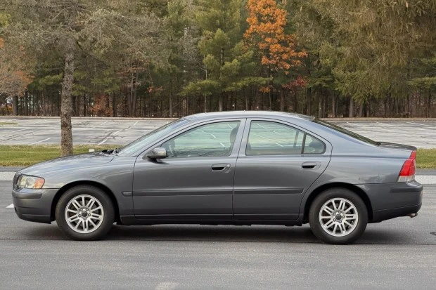 2004 Volvo S60 1st Gen - Image 3 of 7