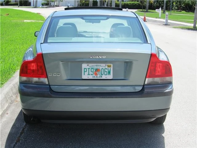2004 Volvo S60 1st Gen - Image 5 of 12
