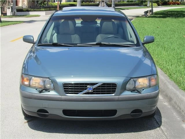 2004 Volvo S60 1st Gen - Image 11 of 12