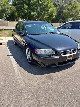 2004 Volvo S60 R Sedan 4D