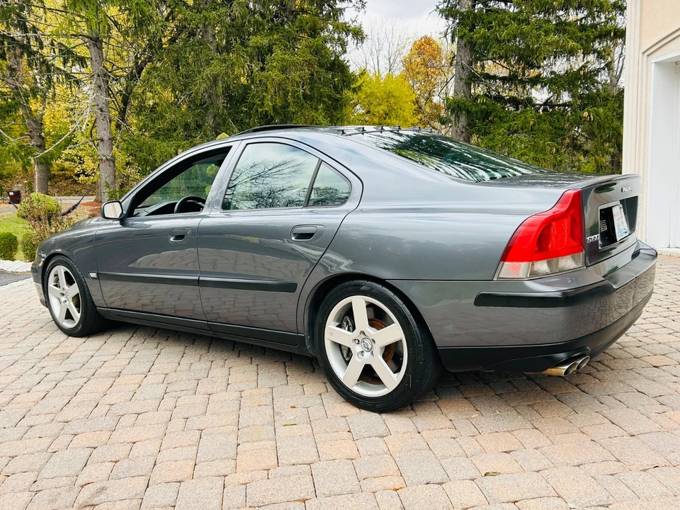 2004 Volvo S60 R 1st Gen - Image 19 of 21