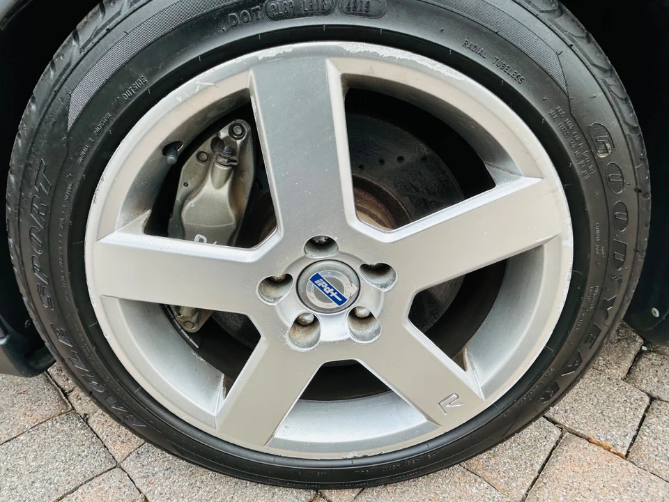 2004 Volvo S60 R 1st Gen - Image 11 of 21
