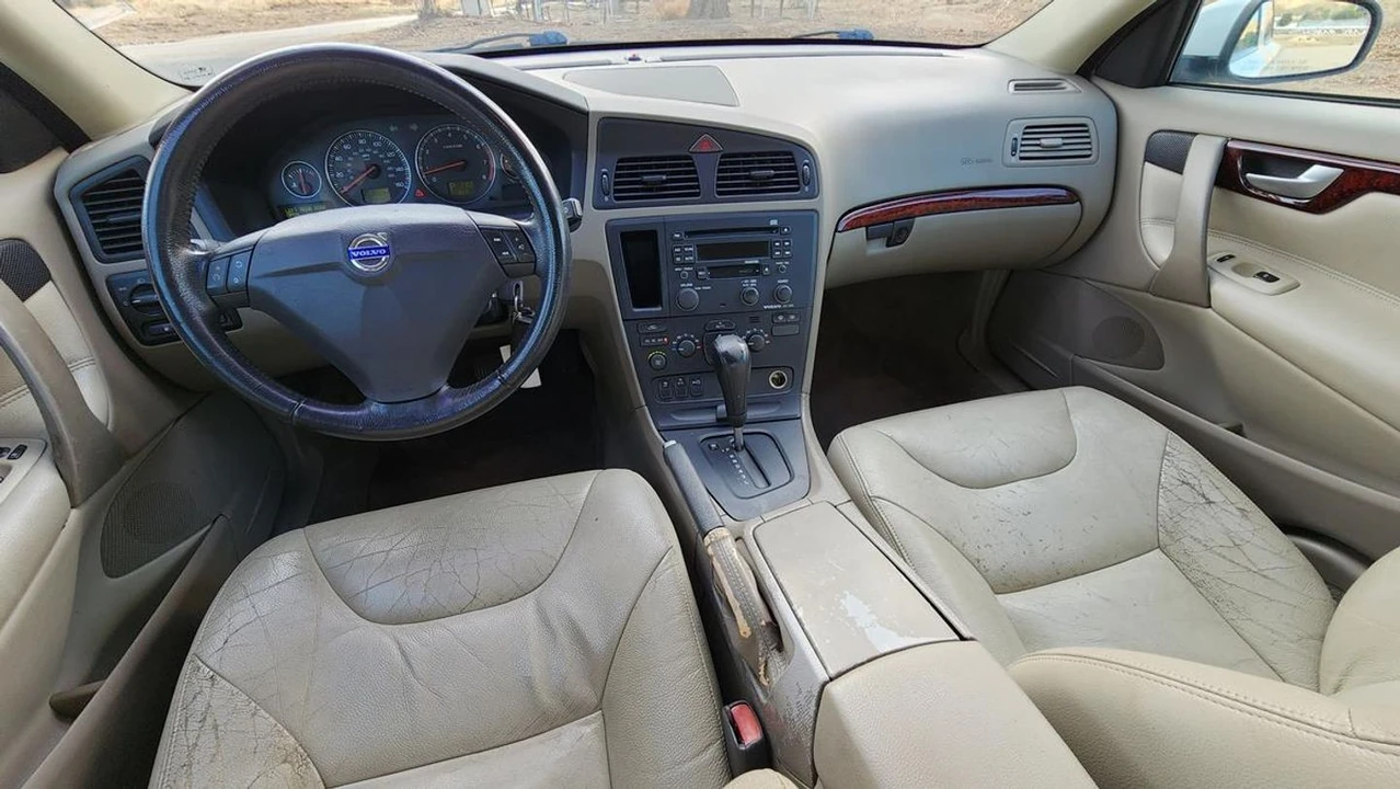 2004 Volvo S60 1st Gen - Image 8 of 30