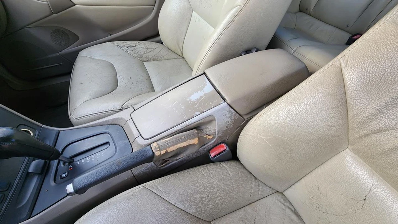 2004 Volvo S60 1st Gen - Image 25 of 30