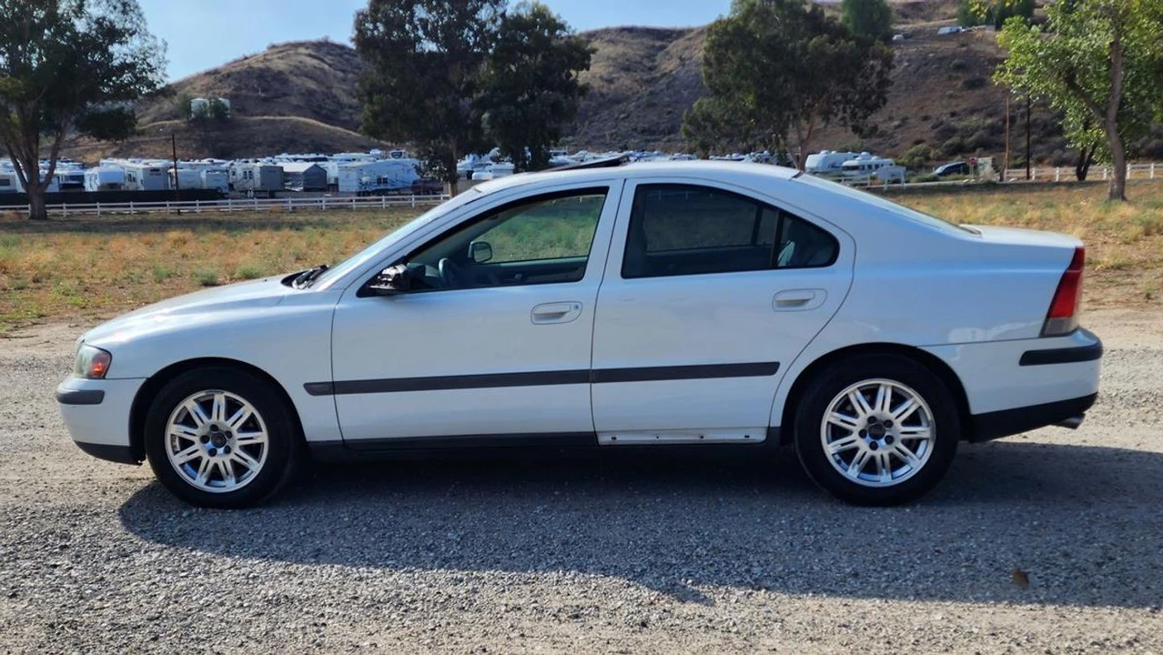 2004 Volvo S60 1st Gen - Image 12 of 30
