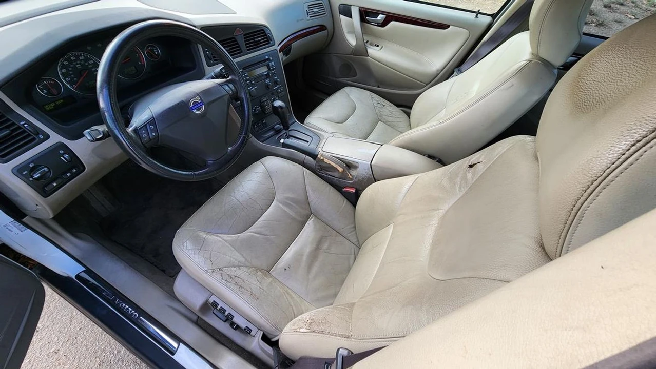 2004 Volvo S60 1st Gen - Image 9 of 30