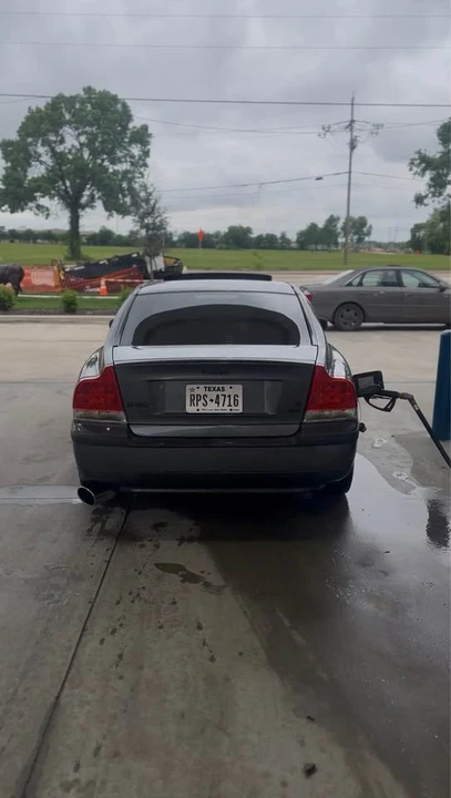 2004 Volvo S60 R 1st Gen - Image 3 of 10