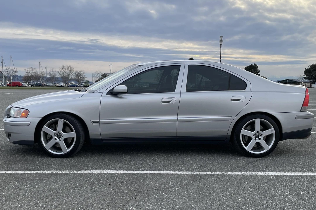 2004 Volvo S60 R 1st Gen - Image 3 of 16