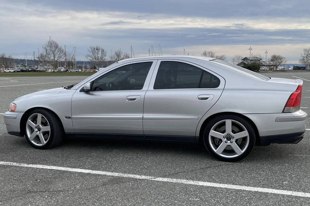 2004 Volvo S60 R 1st Gen - Image 9 of 16