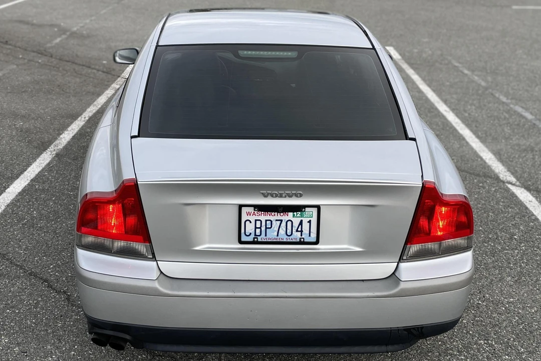 2004 Volvo S60 R 1st Gen - Image 11 of 16