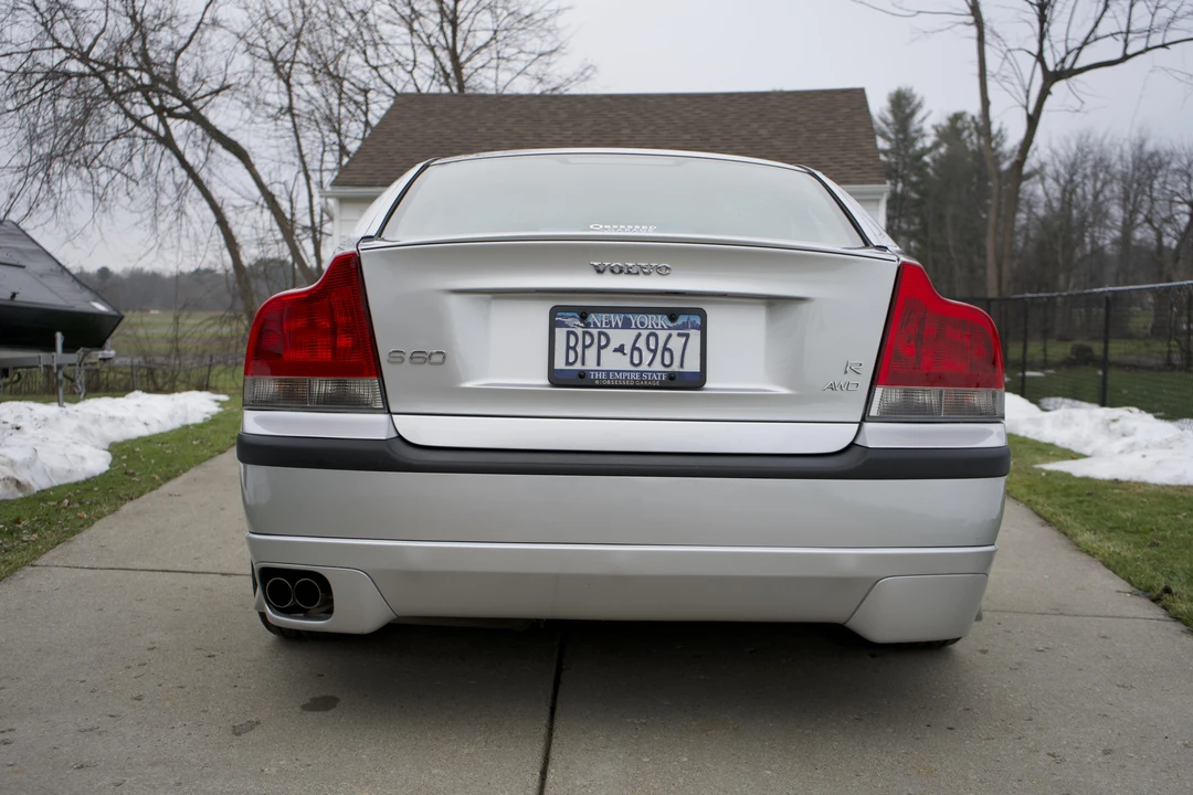2004 Volvo S60 R 1st Gen - Image 15 of 31