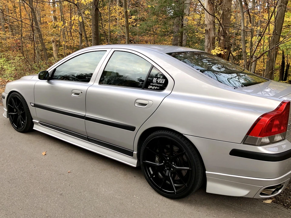 2004 Volvo S60 R 1st Gen - Image 10 of 31