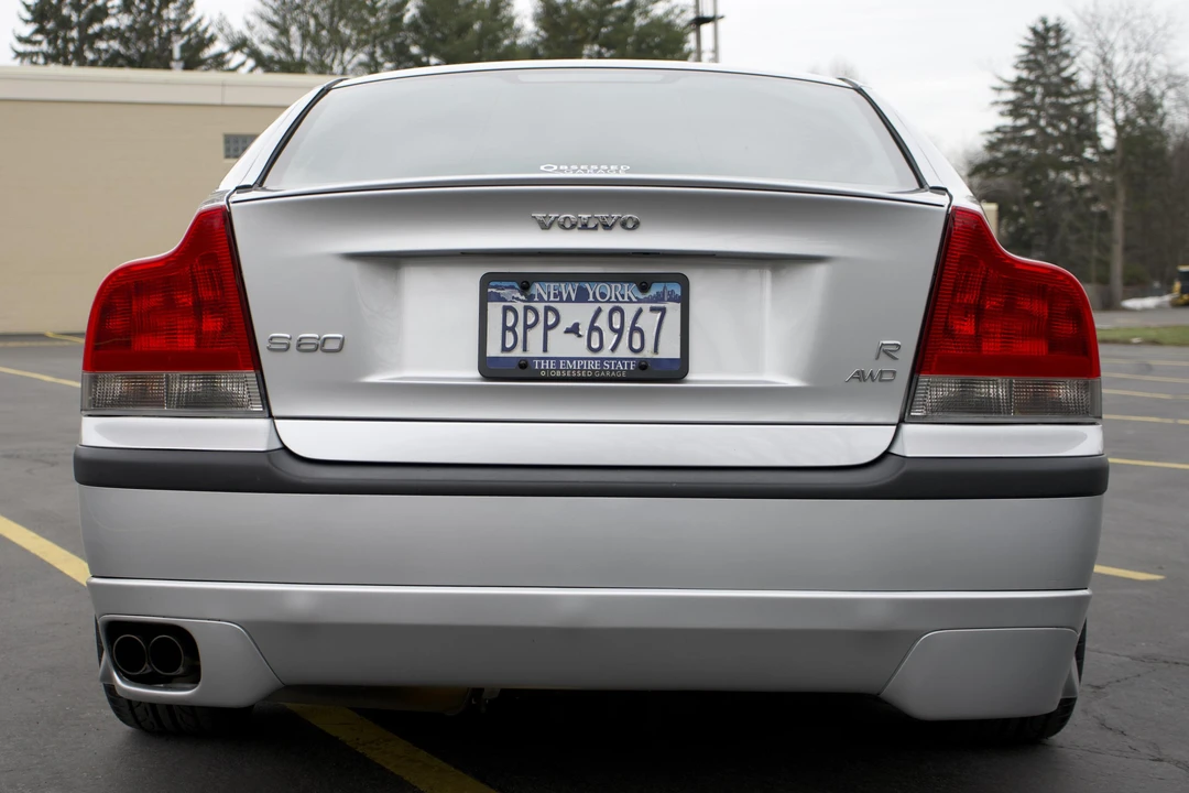 2004 Volvo S60 R 1st Gen - Image 5 of 31