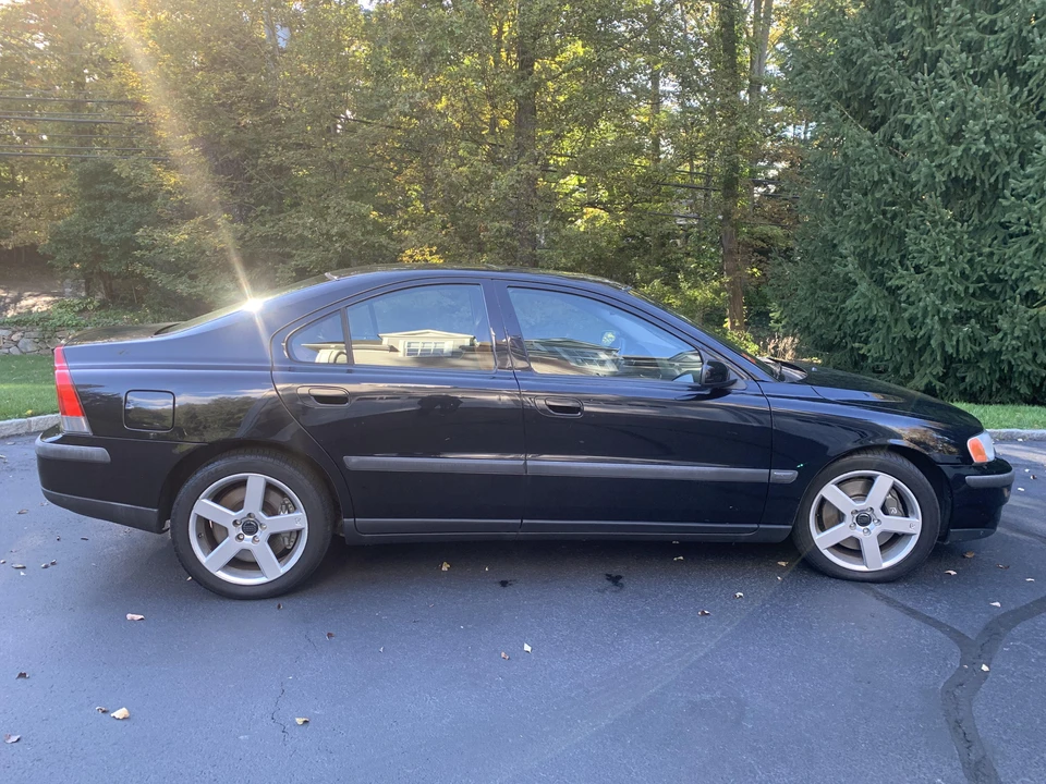 2004 Volvo S60 R 1st Gen - Image 15 of 31