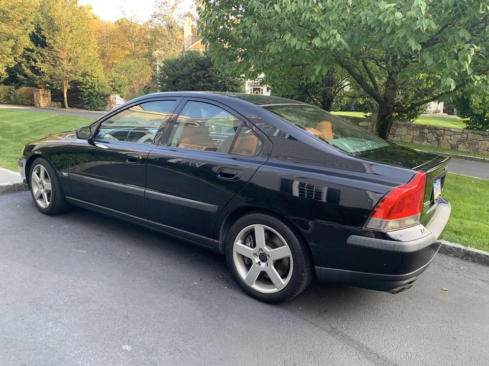 2004 Volvo S60 R 1st Gen - Image 11 of 31