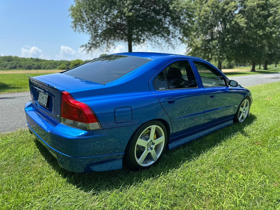 2004 Volvo S60 R 1st Gen - Image 13 of 31