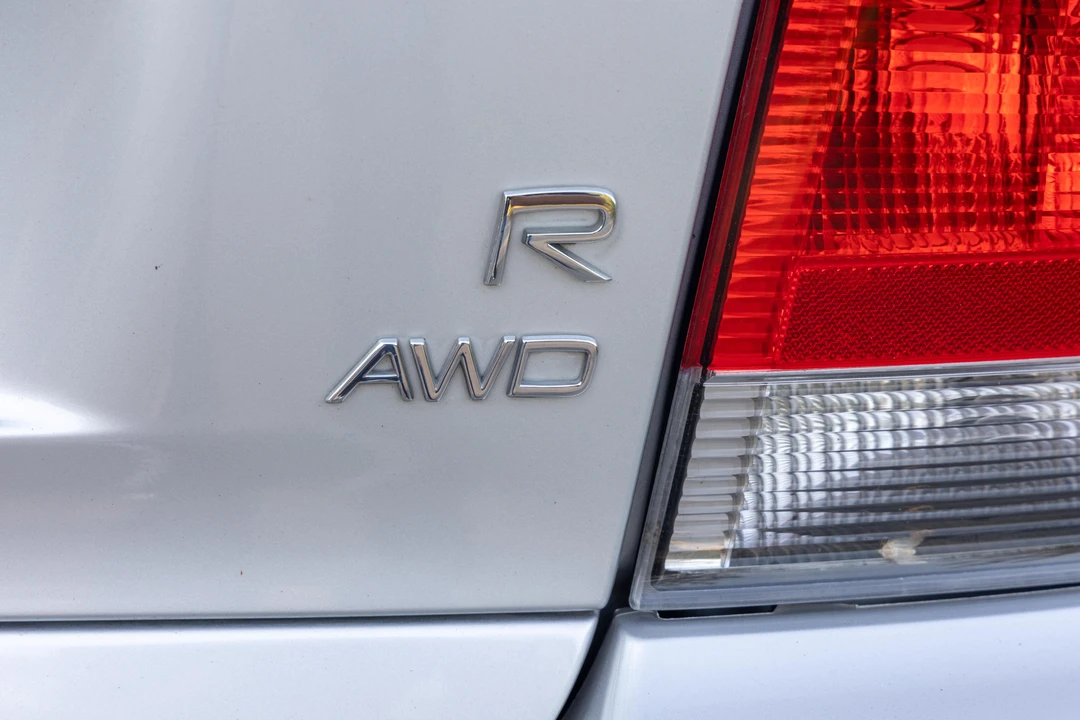 2004 Volvo S60 R 1st Gen - Image 25 of 31