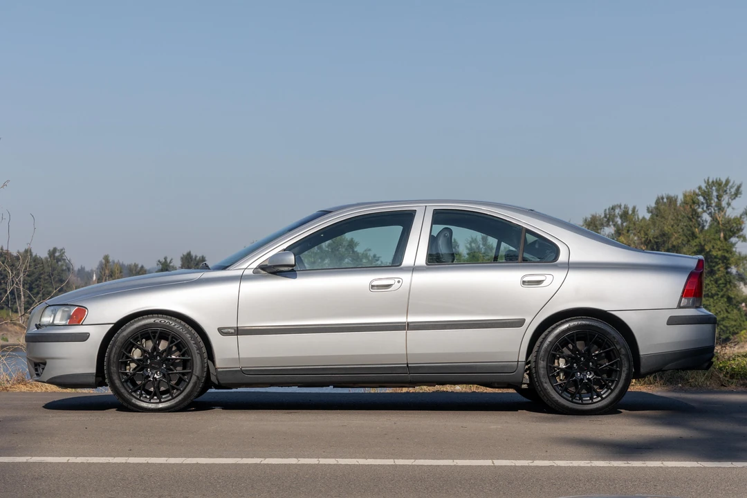 2004 Volvo S60 R 1st Gen - Image 3 of 31