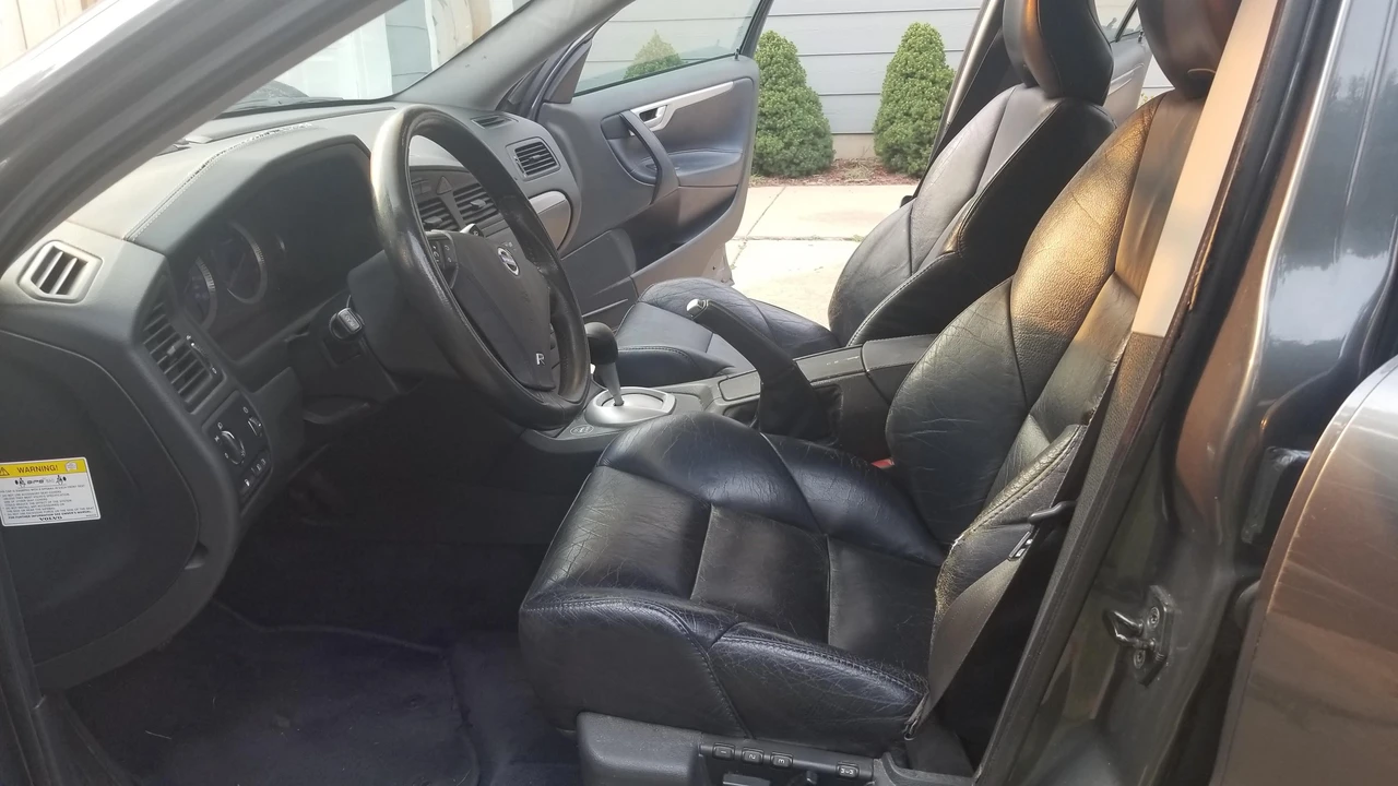 2004 Volvo S60 R 1st Gen - Image 22 of 31