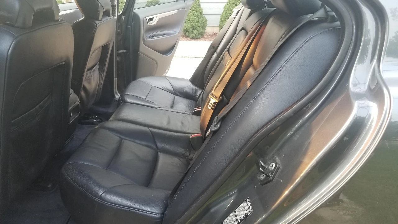 2004 Volvo S60 R 1st Gen - Image 30 of 31