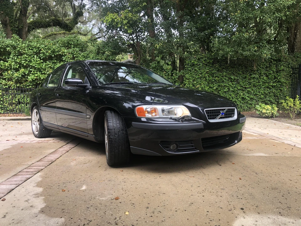 2004 Volvo S60 R 1st Gen - Image 10 of 31