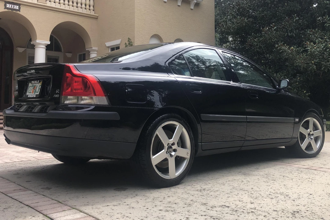 2004 Volvo S60 R 1st Gen - Image 4 of 31