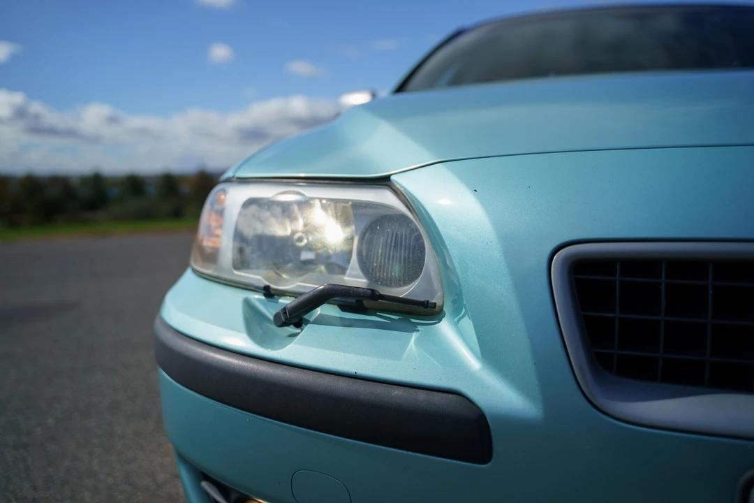2004 Volvo S60 R 1st Gen - Image 16 of 31