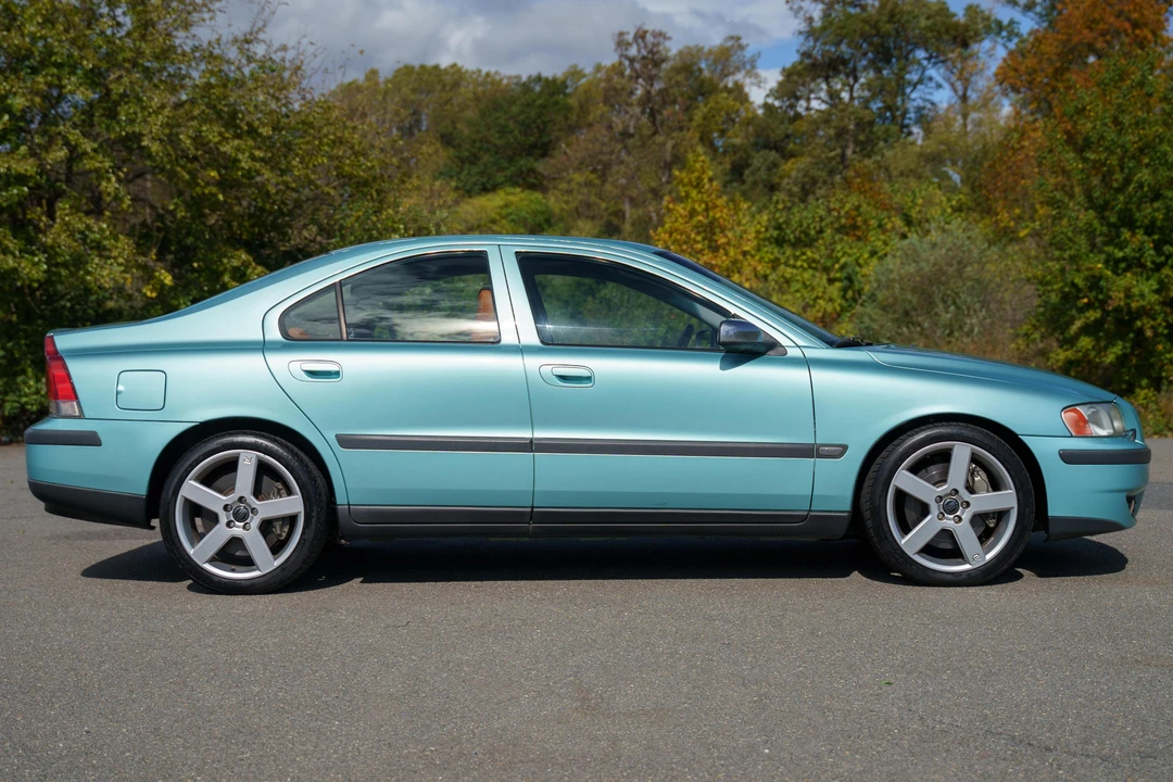 2004 Volvo S60 R 1st Gen - Image 3 of 31