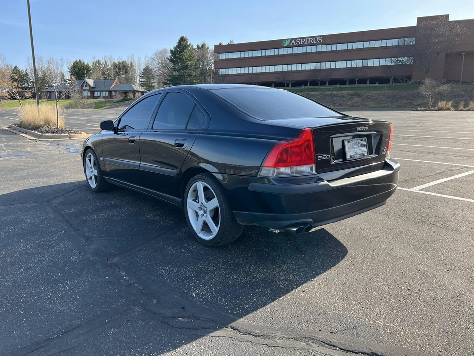 2004 Volvo S60 R 1st Gen - Image 8 of 31