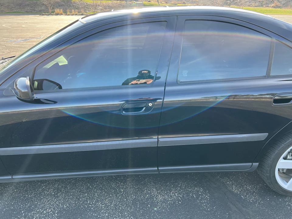 2004 Volvo S60 R 1st Gen - Image 17 of 31