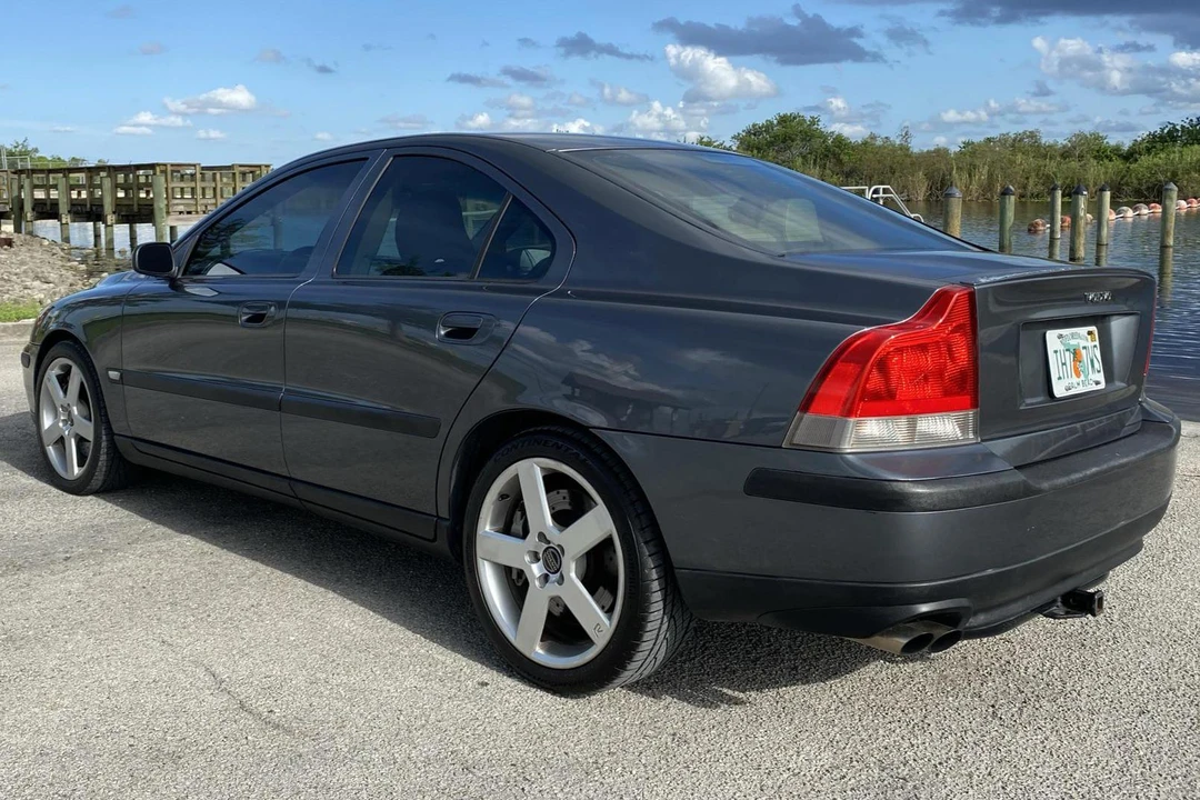 2004 Volvo S60 R 1st Gen - Image 4 of 31