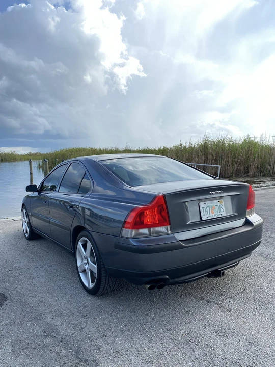 2004 Volvo S60 R 1st Gen - Image 12 of 31
