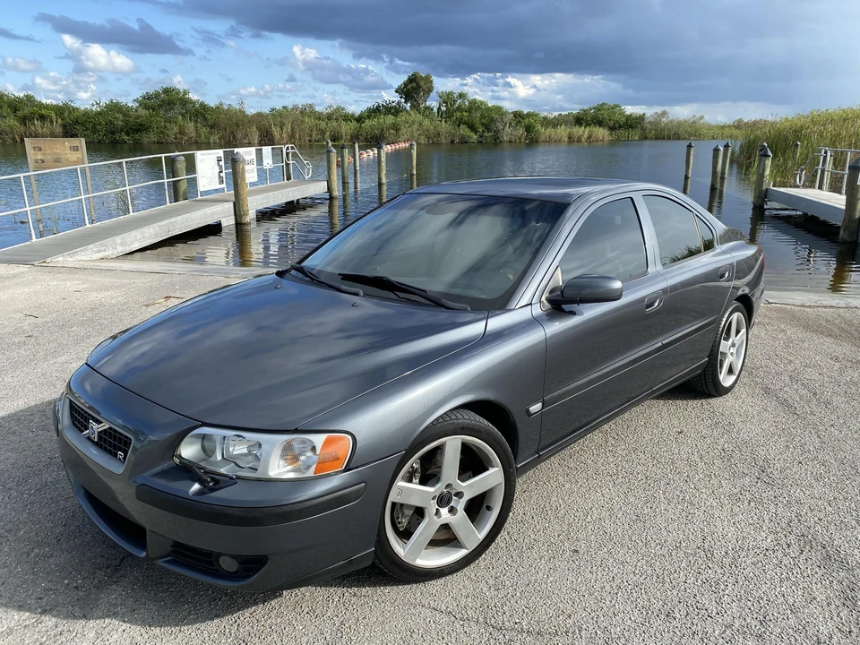 2004 Volvo S60 R 1st Gen - Image 10 of 31