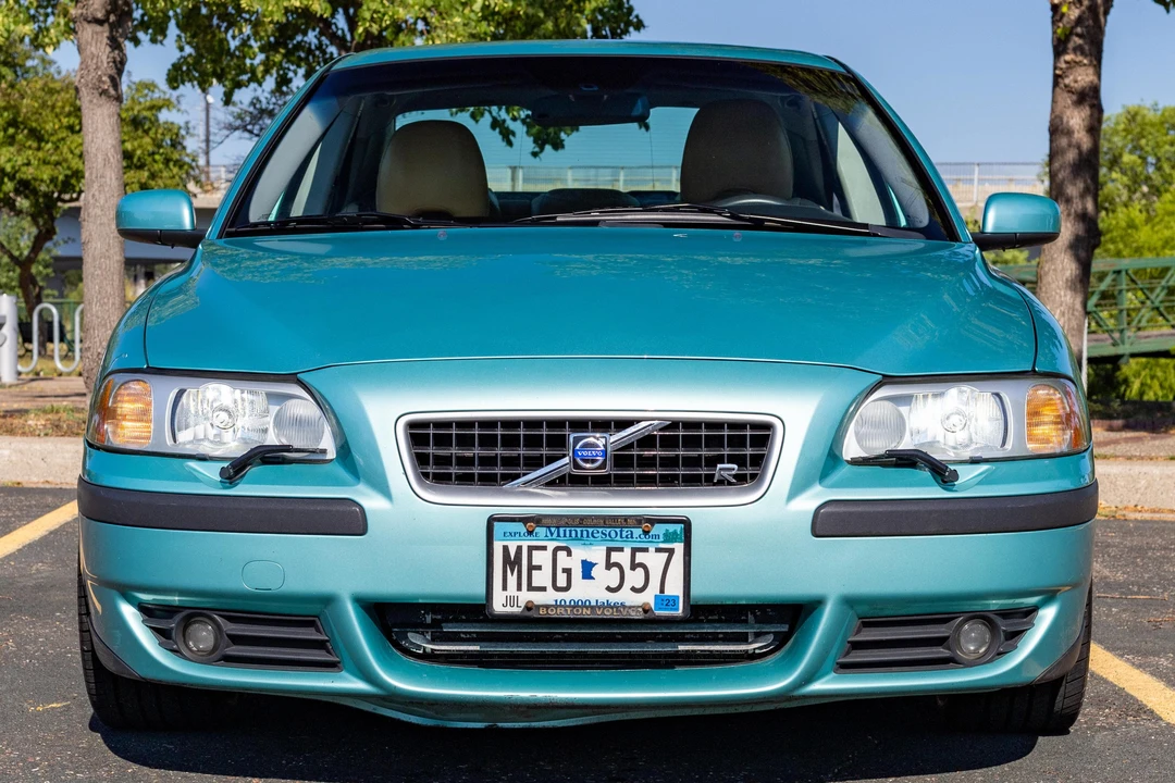 2004 Volvo S60 R 1st Gen - Image 2 of 31