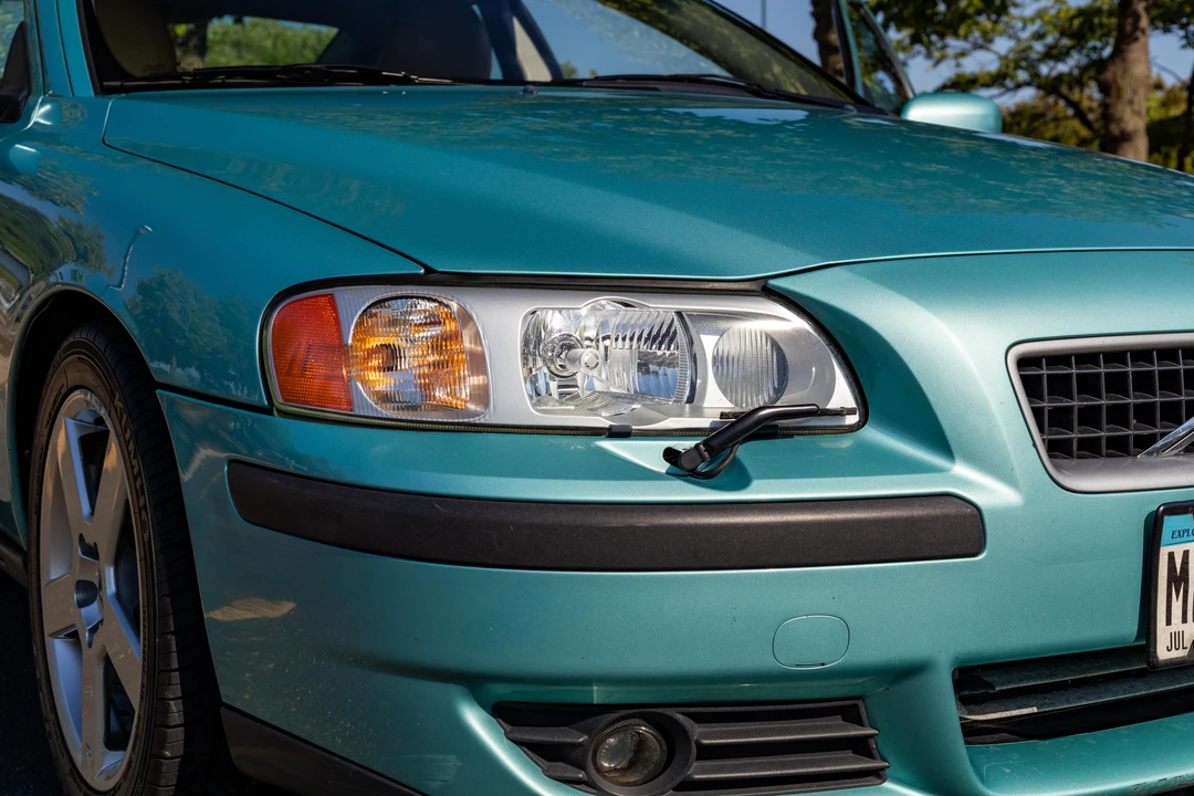 2004 Volvo S60 R 1st Gen - Image 9 of 31