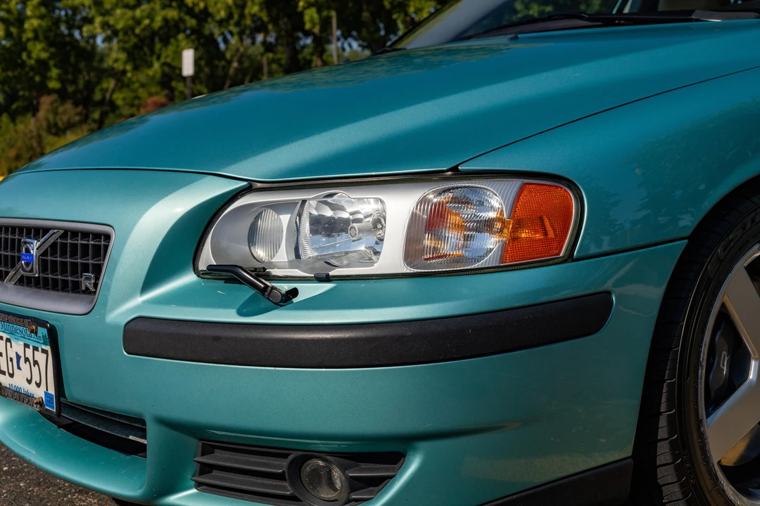 2004 Volvo S60 R 1st Gen - Image 12 of 31