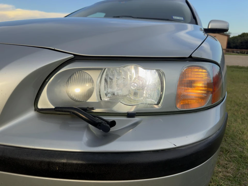 2004 Volvo S60 R 1st Gen - Image 14 of 31