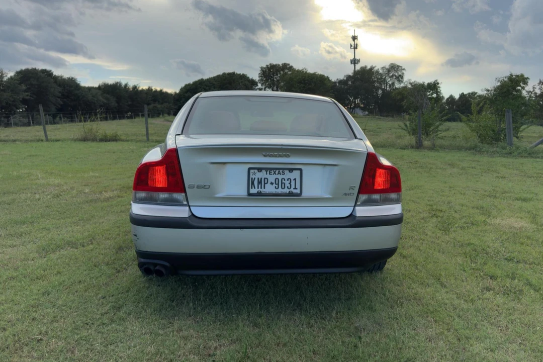 2004 Volvo S60 R 1st Gen - Image 5 of 31