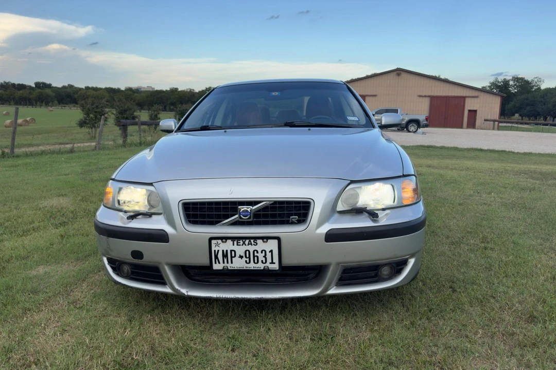 2004 Volvo S60 R 1st Gen - Image 2 of 31
