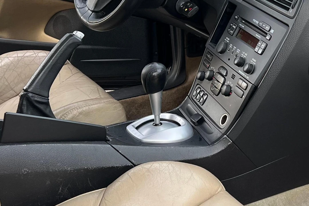 2004 Volvo S60 R 1st Gen - Image 27 of 31
