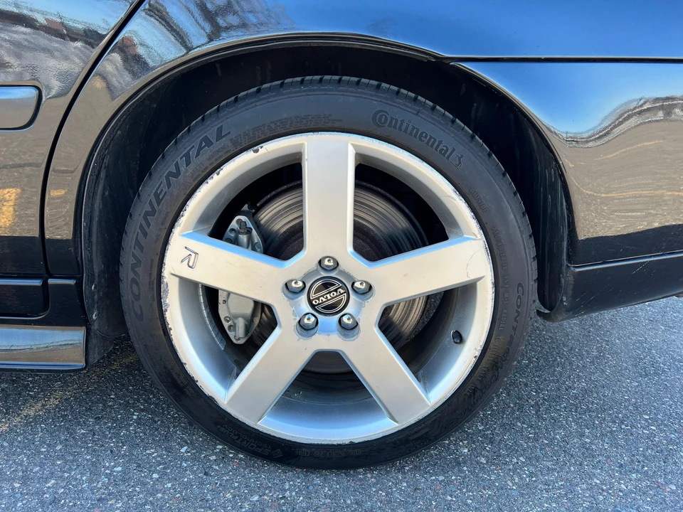 2004 Volvo S60 R 1st Gen - Image 18 of 31